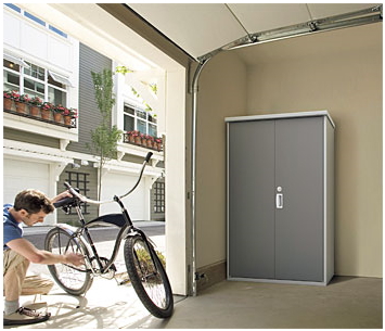 イナバ物置アイビーストッカー